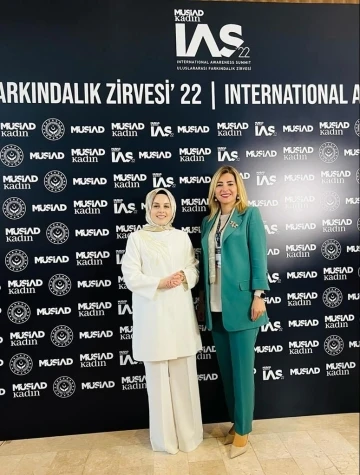Polat, Uluslararası Farkındalık Zirvesi’nde Erzurum’u temsil etti
