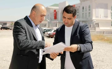 Polat ve Gültekin, Eken’i istifaya davet etti (TEKRAR)
