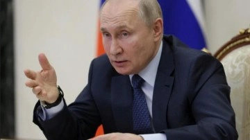 Putin adaylığını resmen bildirdi
