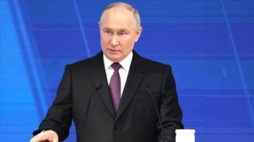 Putin: Batı, Rusya'ya Karşı Terörist Grupları Kullanıyor