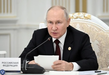 Putin’den Azerbaycan-Ermenistan barış müzakerelerinin Moskova’da yapılması teklifi
