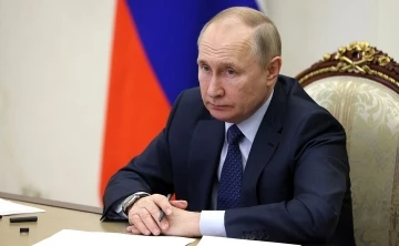 Putin: &quot;Rusya yalnızca düşman saldırısına yanıt vermek için nükleer silah kullanır&quot;
