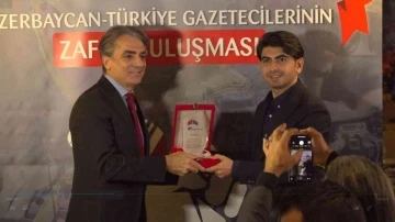 &quot;Azerbaycan-Türkiye Gazetecilerinin Zafer Buluşması&quot;nda gazetecilere ‘Karabağ Savaşı Fahri Ödülü’ verildi
