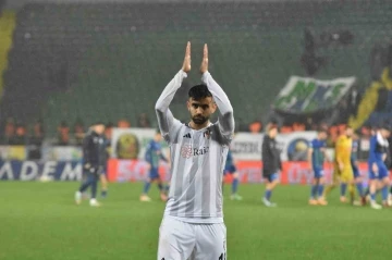 Rachid Ghezzal, Beşiktaş’a veda etti
