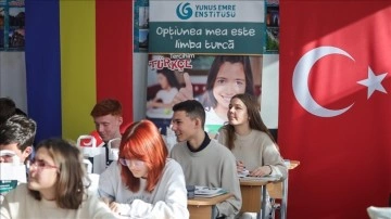 Romen Öğrencilere Türkçe Dersleri Başlıyor