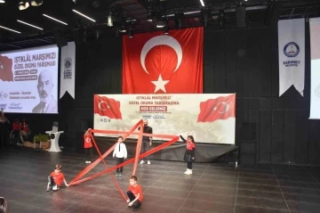 Şahinbeyli Öğrenciler İstiklal Marşını en güzel okumak için yarıştı

