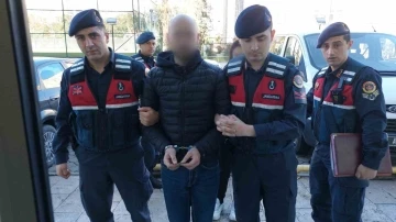 Samsun’da 1’i kadın 2 kişiye uyuşturucu ticaretinden gözaltı

