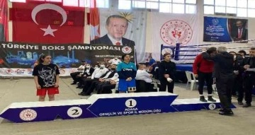 Samsun’dan 2 sporcu Türkiye Gençler Boks Şampiyonası’nda dereceye girdi