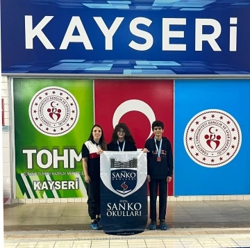SANKO Okulları öğrencileri Türkiye Yüzme Şampiyonası’na gidiyor
