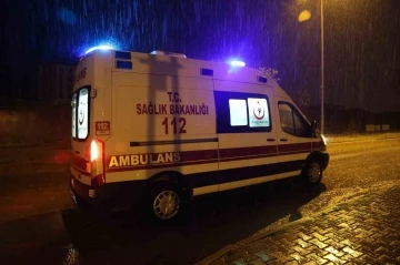 Şantiyeye yıldırım düştü: 1 işçi ağır yaralandı
