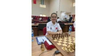 Satranç şampiyonu Gaziantep Kolej Vakfı’ndan