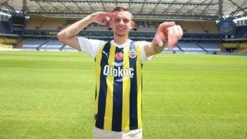Sebastian Szymanski resmen Fenerbahçe'de!