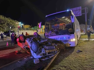 Şehirlerarası yolcu otobüsü ile otomobil çarpıştı: 1 ölü, 1 ağır yaralı
