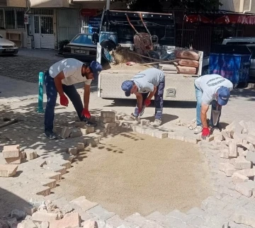 Şehzadeler Belediyesi 67 mahallede çalışmalarını sürdürüyor
