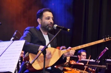 'Senfoni ile Neşet Ertaş Türküleri' konseri