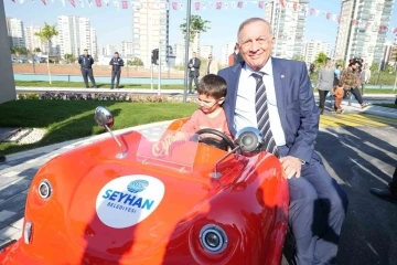 Seyhan Belediyesi tarafından çocuk trafik eğitim parkı açıldı
