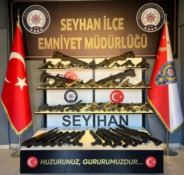 Seyhan polisi 55 ruhsatsız silah ele geçirdi, 6 kişi de tutuklandı
