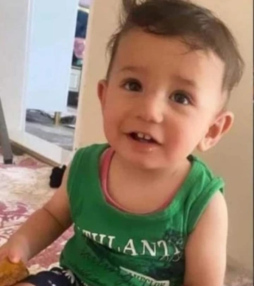 Siirt’te kamyonetin çarptığı 4 yaşındaki çocuk hayatını kaybetti
