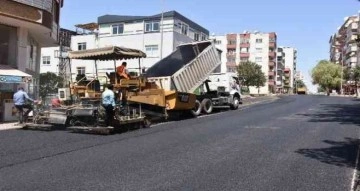 Siirt’te asfalt çalışmaları devam ediyor