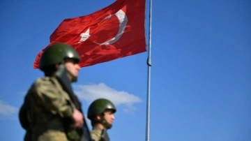 Sınırda 3 kişi yakalandı: 1'i FETÖ, 1'i PKK'lı