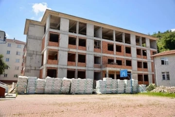 Sinop’ta yeni okul binaları çalışmaları sürüyor
