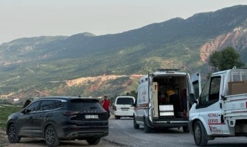 Şırnak Kayaboyun Köyünde Kamyonetin Uçuruma Yaralanmalara Yol Açtığı Kaza