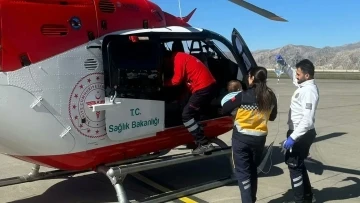 Şırnak’ta 8 aylık bebek, ambulans helikopterle Elazığ’a sevk edildi
