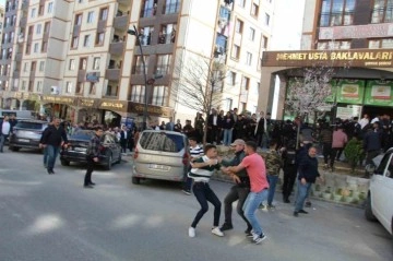 Şırnak'ta İzinsiz Yürüyüşe Polis Müdahalesi: 10 Şüpheliden Bir Tutuklandı