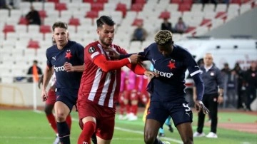 Sivasspor 1-1 Slavia Prag MAÇ ÖZETİ İZLE