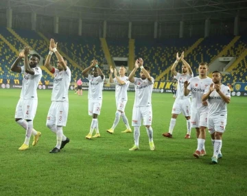 Sivasspor’da futbolculara 4 gün izin verildi
