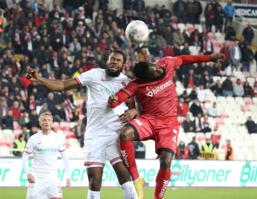 Sivasspor, ligde 6. yenilgisini aldı
