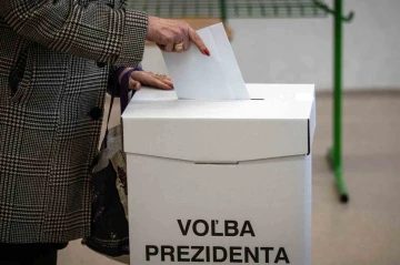 Slovakya’da halk cumhurbaşkanlığı seçimi için sandık başında
