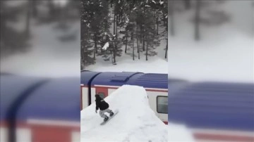 Snowboard Sporcusu Süleyman Atlı, Doğu Ekspresi Üzerinden Atladı!