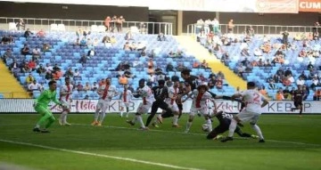 Spor Toto 1. Lig: Adanaspor: 0 - Samsunspor: 0 (İlk yarı sonucu)
