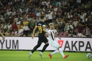 Spor Toto Süper Lig: A. Hatayspor: 0 - Kayserispor: 2 (İlk yarı)
