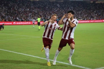 Spor Toto Süper Lig: A. Hatayspor: 1 - Adana Demirspor: 0 (İlk yarı)
