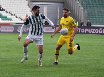 Spor Toto Süper Lig: Giresunspor: 1 - İstanbulspor: 1 (İlk yarı)
