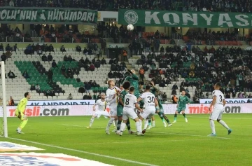 Spor Toto Süper Lig: Konyaspor: 0 - Ankaragücü: 0 (İlk yarı)
