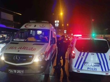 Sultanbeyli’de motosiklet ile otomobil çarpıştı: 1 yaralı
