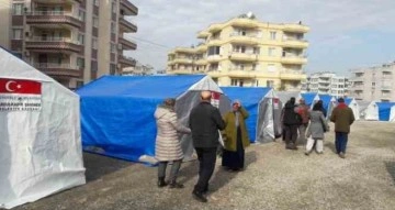 Sungurlu Belediyesi İskenderun’da çadır kent kurdu