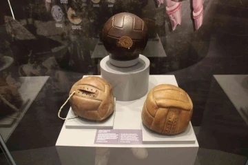 ’Şut ve Gol: Türk Futbol Tarihi Sergisi’ tarihe ışık tutuyor
