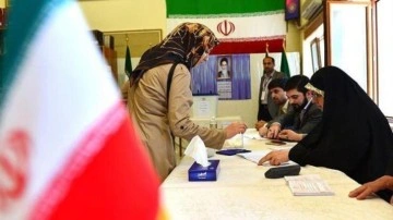 Tahran'daki Seçimlerde Muhafazakarlar Önde Gidiyor