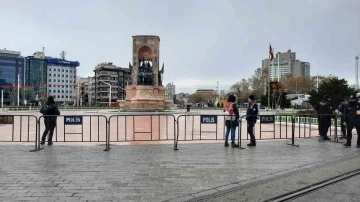 Taksim Meydanı bariyerlerle kapatıldı
