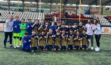 Talasgücü Belediyespor U-14 Takımı Türkiye Finallerine Yükseldi