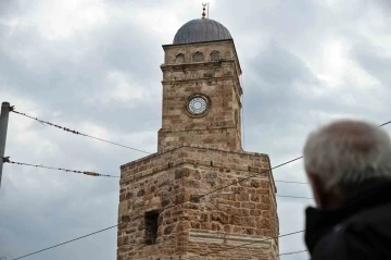 Tarihi Saat Kulesi saatine kavuştu
