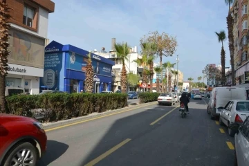 Tarsus’ta ’Kentsel Tasarım ve Yenileme Projesi’ kapsamında caddeler yenileniyor
