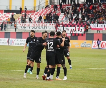 TFF 2. Lig: Vanspor FK: 1 - Beyoğlu Yeni Çarşı Spor Faaliyetleri: 2
