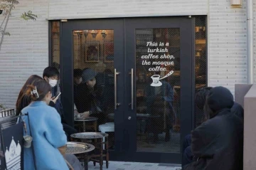 Tokyo’daki &quot;Cami Kahvecisi&quot;, Japonları Türk kahvesinin eşsiz lezzetiyle buluşturuyor
