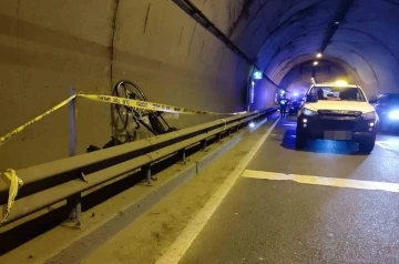 Trabzon’da tünelde yaşanan kazada Norveçli bisikletçi hayatını kaybetti
