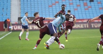 Trabzonspor, Adana Demirspor'u 1-0 mağlup etti